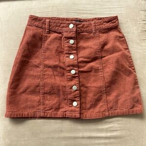 Mini skirt size 4